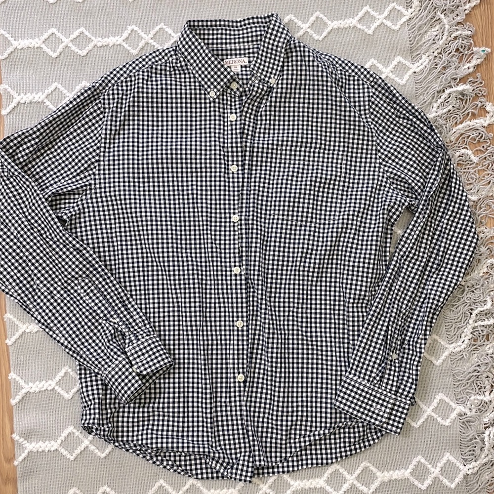 Never Worn Navy/White Button down